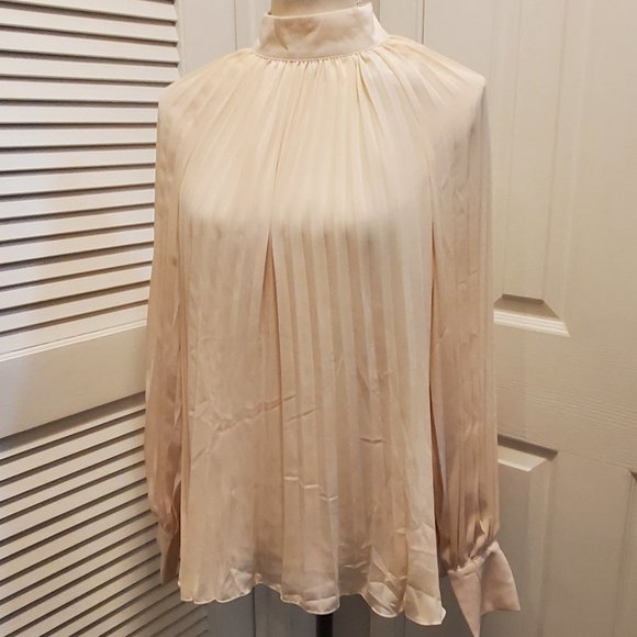 NWT H&M Tops - Size S - Picture 1 of 4